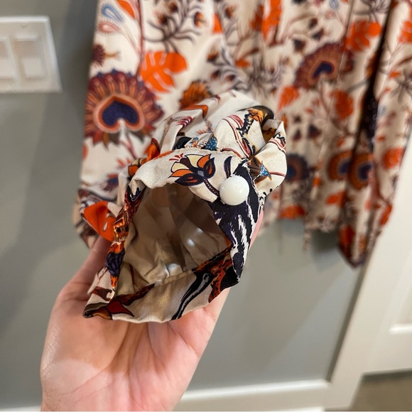 Emery Rose Boho Blouse Floral with Birds - Picture 6 of 13